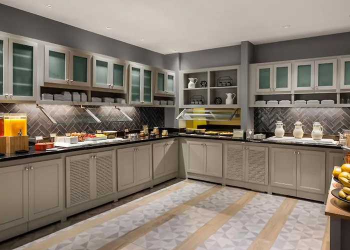 Hyatt Place Colorado Springs Garden Of The Gods