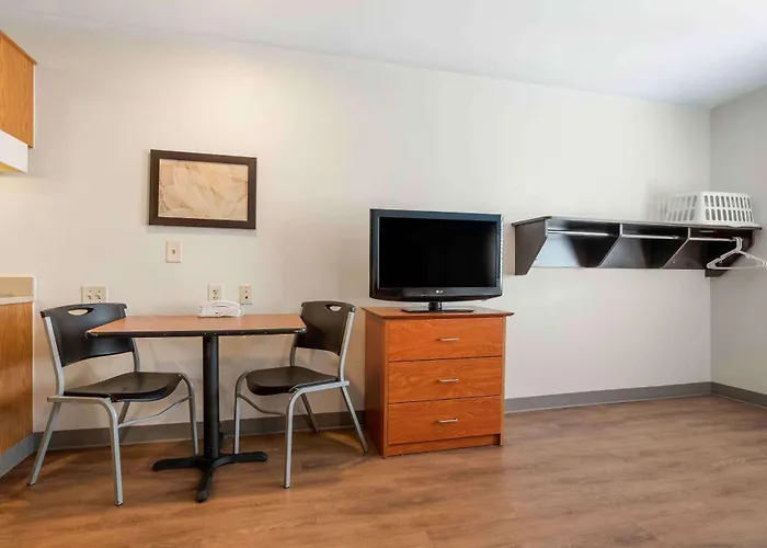 Extended Stay America Select Suites - Colorado Springs