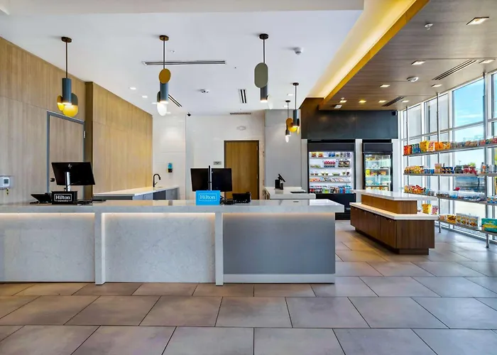 Tru By Hilton Colorado Springs Airport Hotel